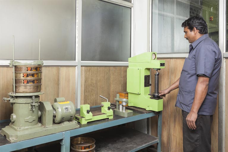 Chemical & Physical Test Laboratory